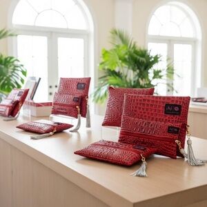 Makeup Junkie Bags Bubble Gator Ruby Travel Set